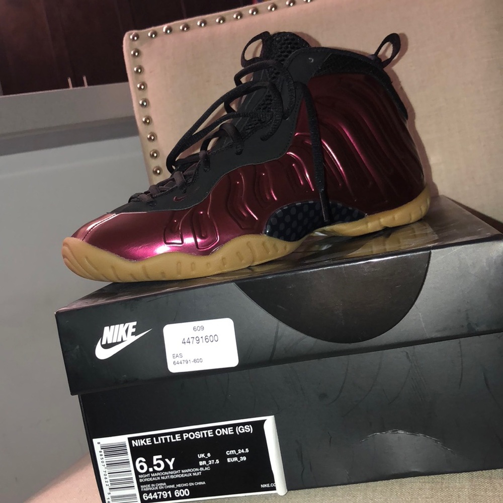 Nike Maroon Foamposite GS